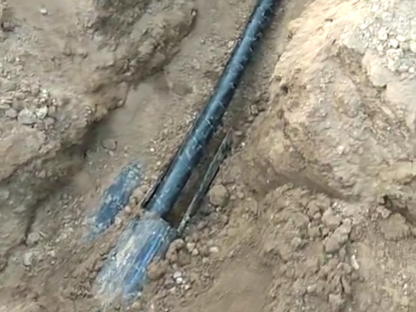 壓型車間建成，安裝設備